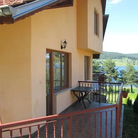 פארק נופש Holiday Village Samodivi בטק