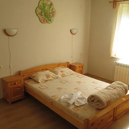 פארק נופש Holiday Village Samodivi
